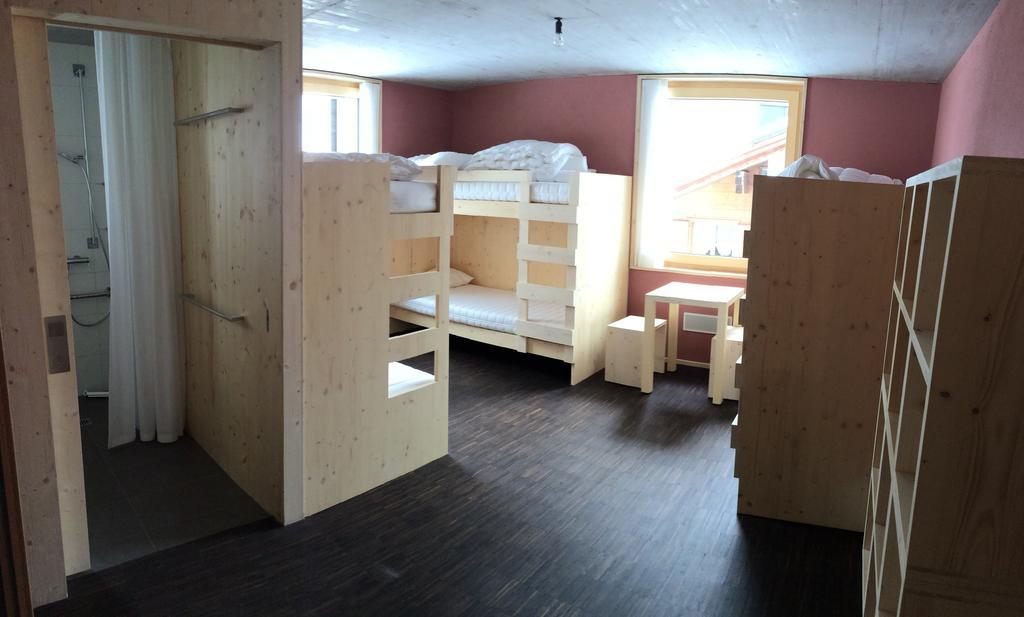 Hostel Nova Casa Spinatscha Sedrun Pokój zdjęcie