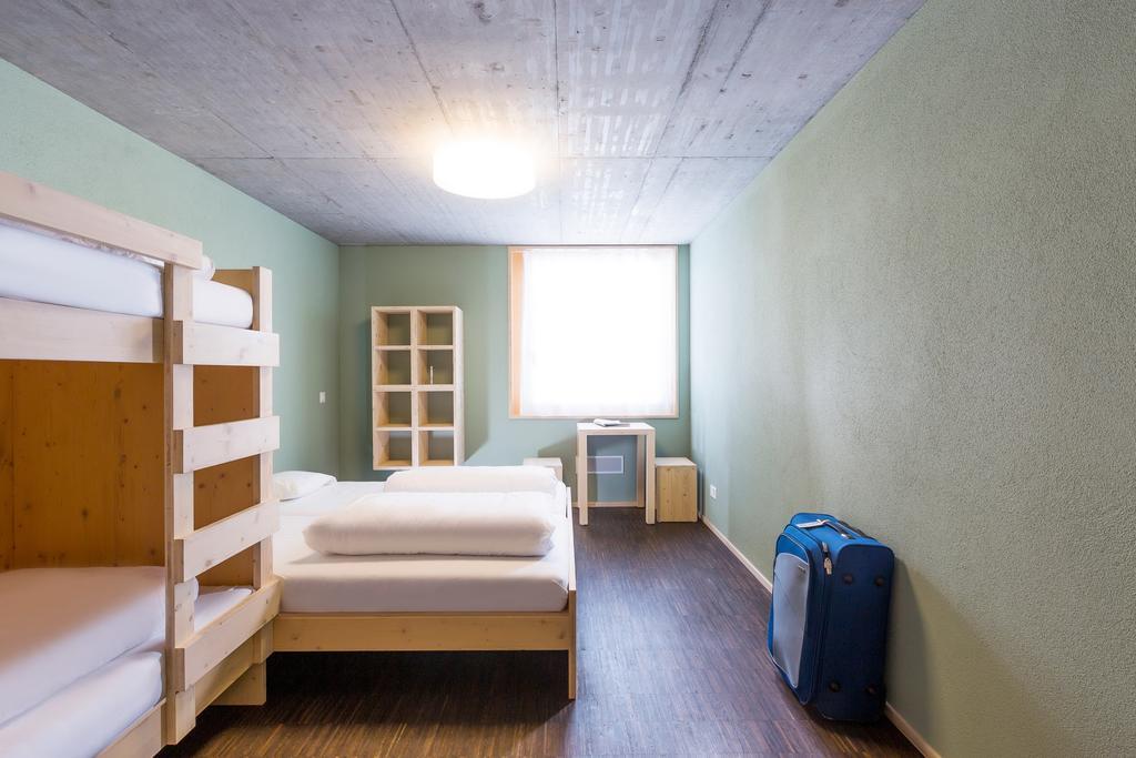 Hostel Nova Casa Spinatscha Sedrun Zewnętrze zdjęcie
