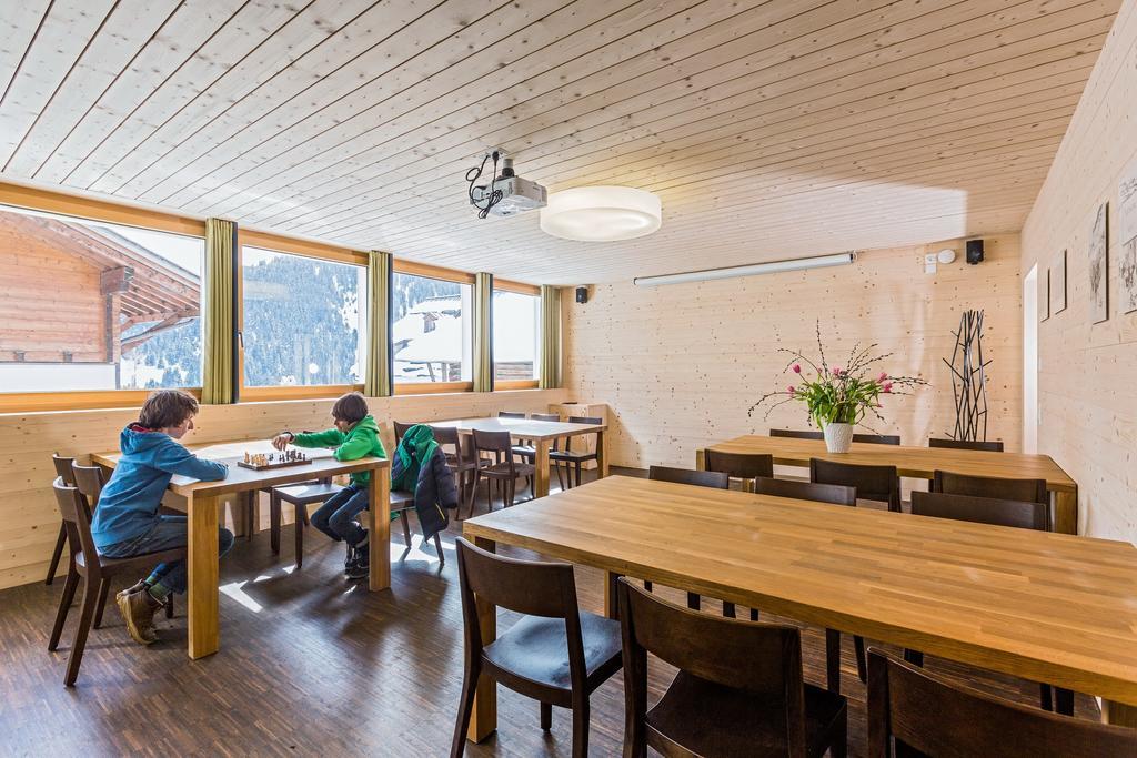 Hostel Nova Casa Spinatscha Sedrun Zewnętrze zdjęcie